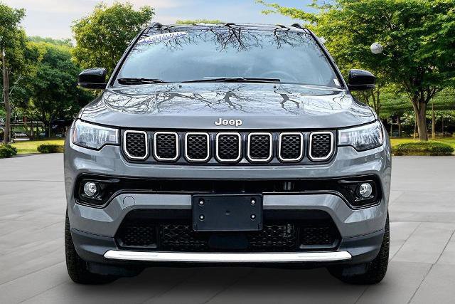 Used 2023 Jeep Compass Limited AWD/4WD image 6