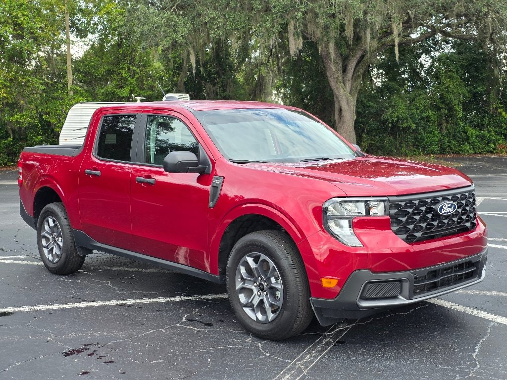 Certified 2025 Ford Maverick XLT FWD image 14