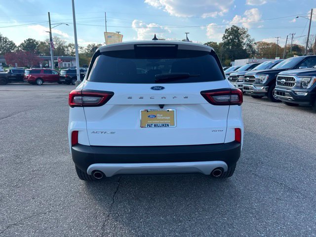 Certified 2023 Ford Escape Active AWD/4WD image 5