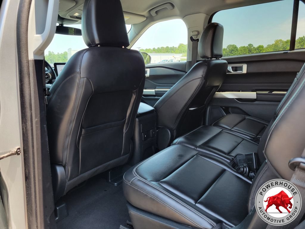 Certified 2023 Ford Explorer XLT w/ Equipment Group 202A AWD/4WD image 16