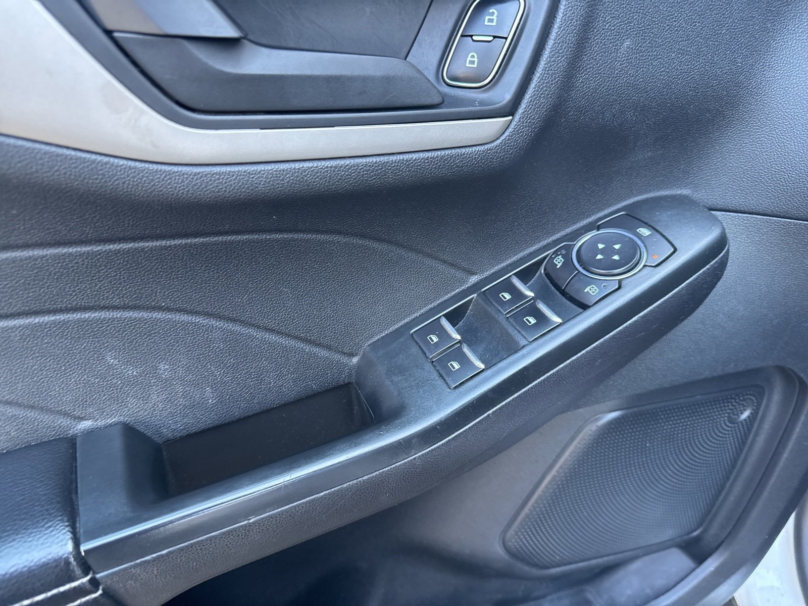 Certified 2022 Ford Escape SE image 23