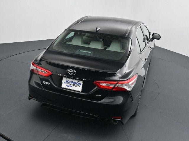 Used 2020 Toyota Camry SE FWD image 35