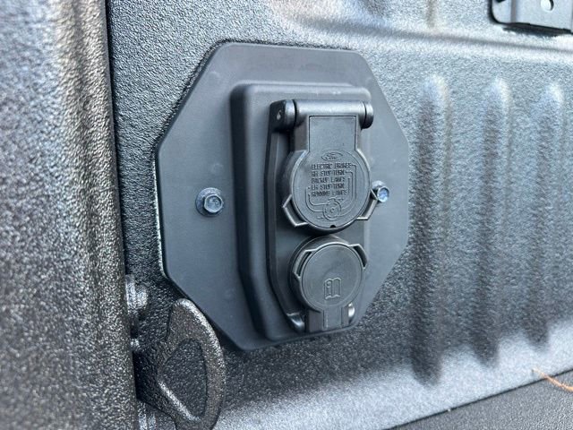 Certified 2025 Ford F350 Platinum w/ Platinum Plus Package image 38