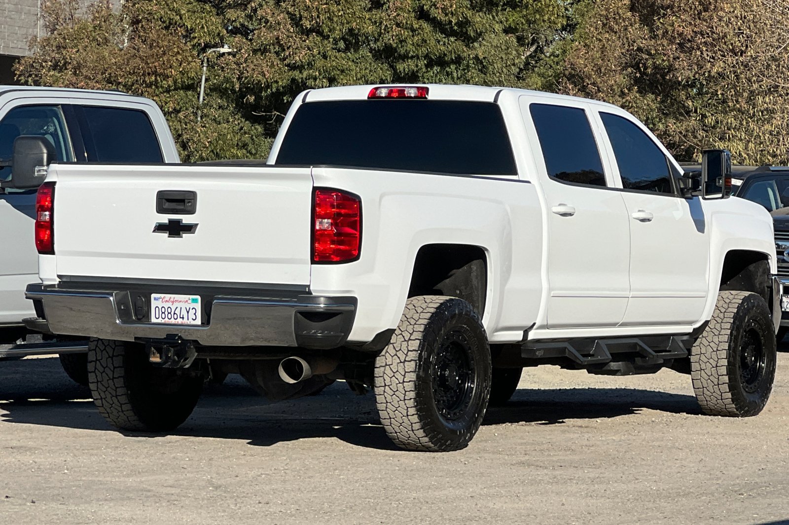 Used 2018 Chevrolet Silverado 2500 LT AWD/4WD image 4