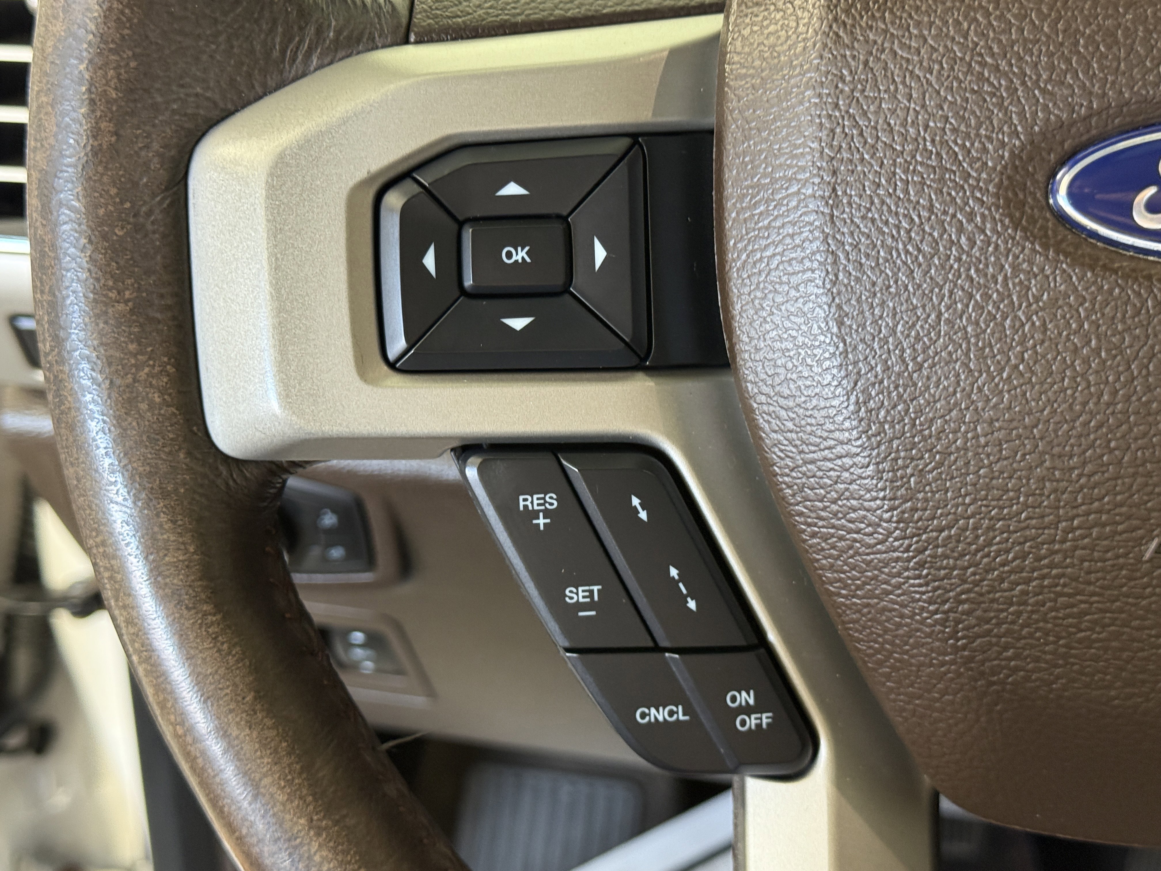 Certified 2019 Ford F150 King Ranch w/ Equipment Group 601A Luxury image 27