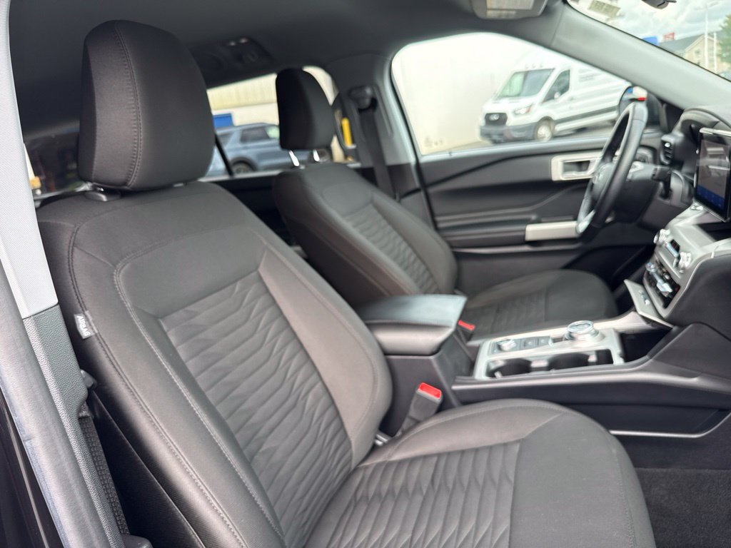 Certified 2021 Ford Explorer XLT AWD/4WD image 36