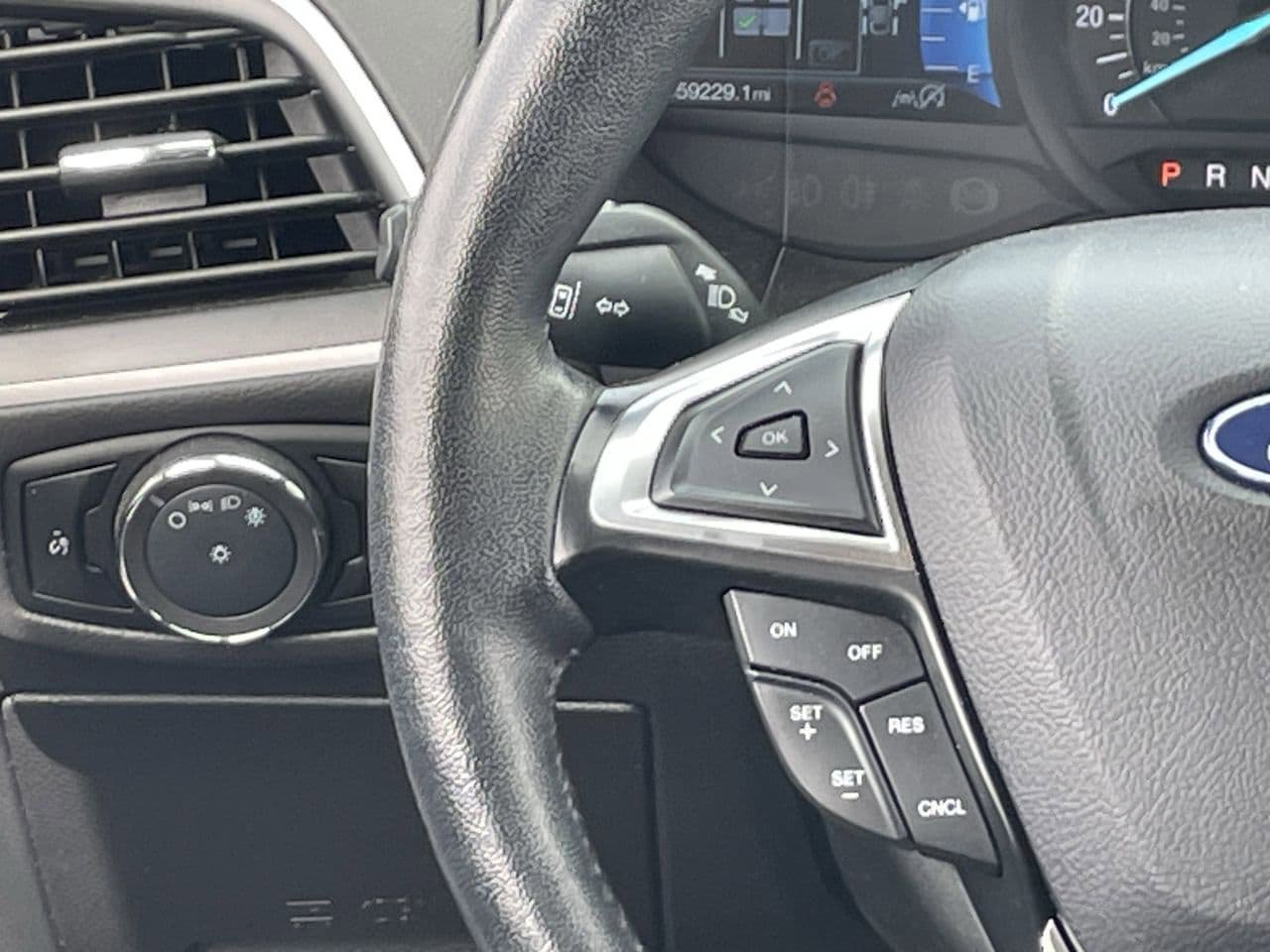 Certified 2024 Ford Edge SEL AWD/4WD image 20
