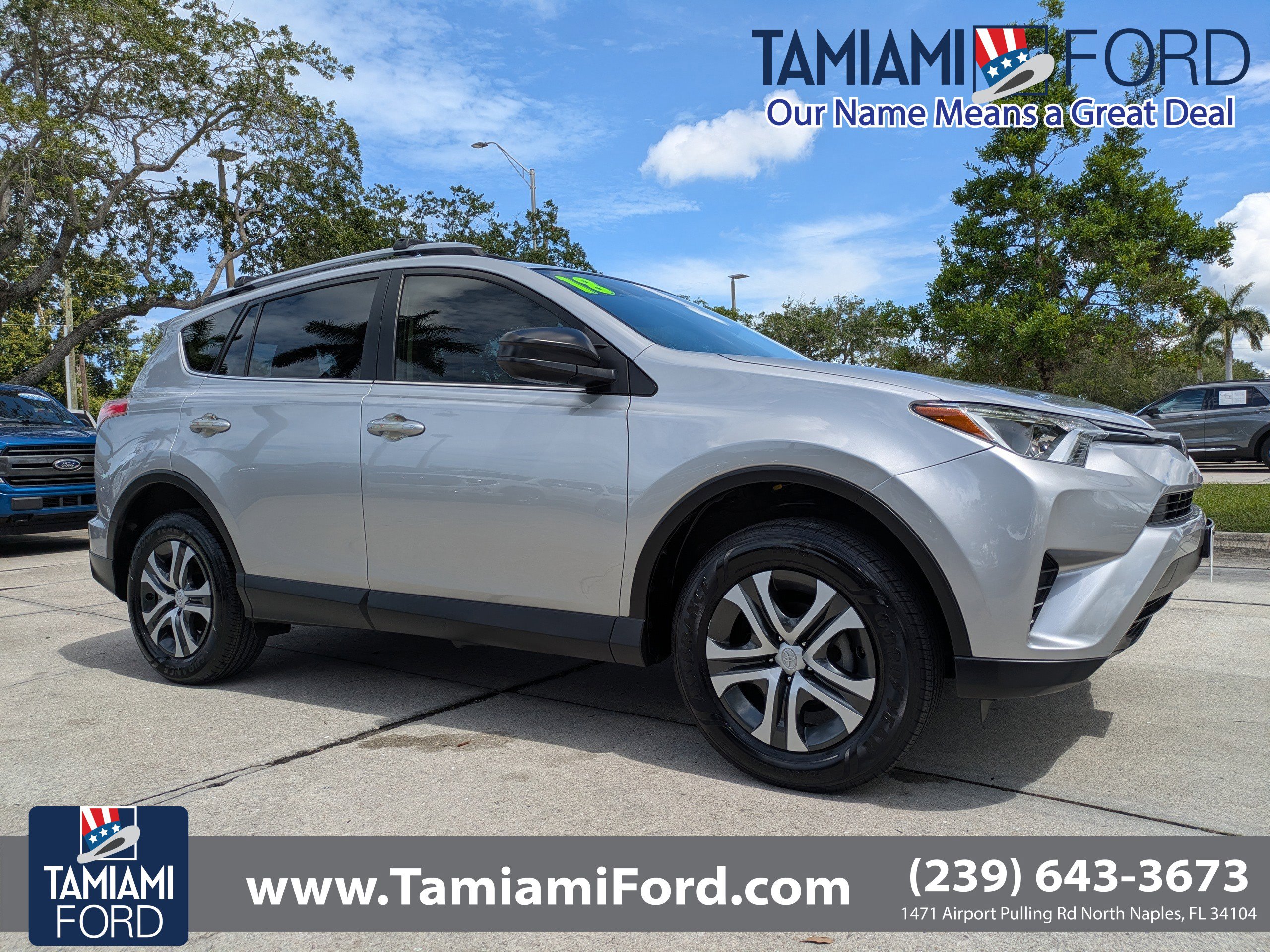 Used 2018 Toyota RAV4 LE w/ All Weather Liner Package FWD image 1