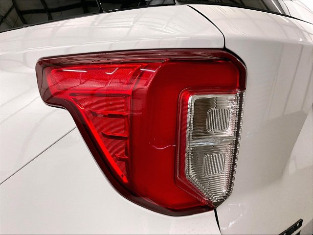 Certified 2020 Ford Explorer Limited AWD/4WD image 29
