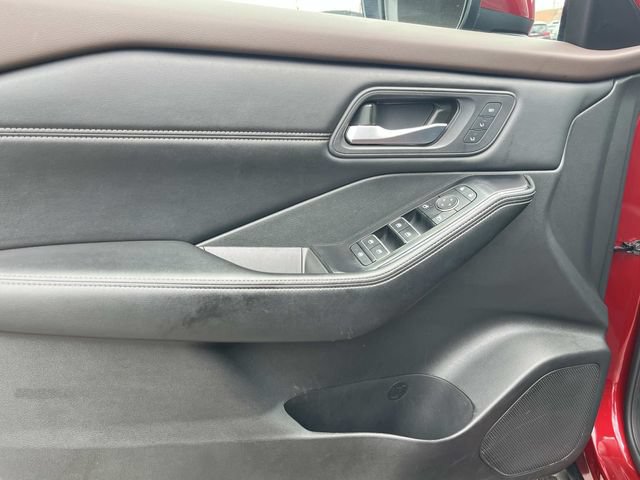 Used 2023 Nissan Rogue SL w/ SL Premium Package AWD/4WD image 33