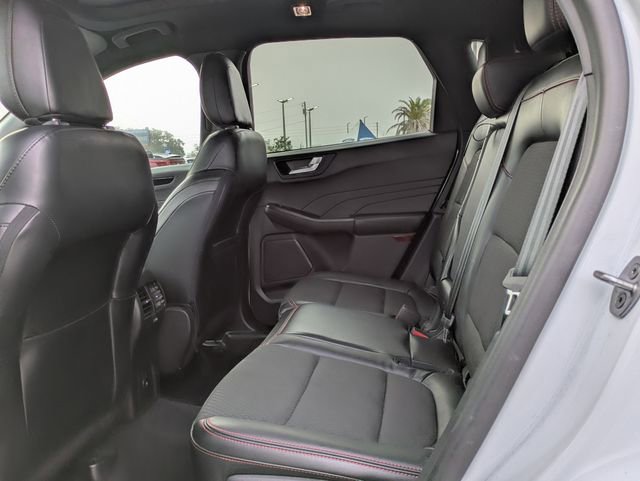 Certified 2023 Ford Escape ST-Line AWD/4WD image 14