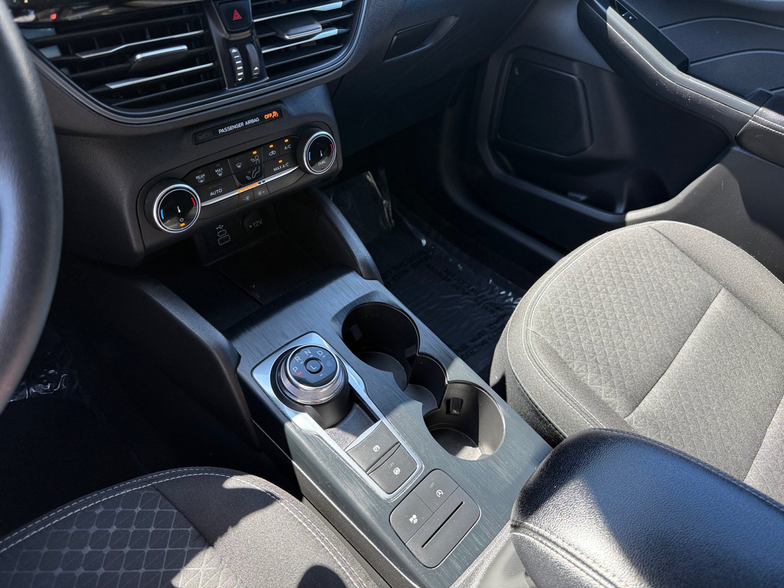 Certified 2025 Ford Escape Active FWD image 13