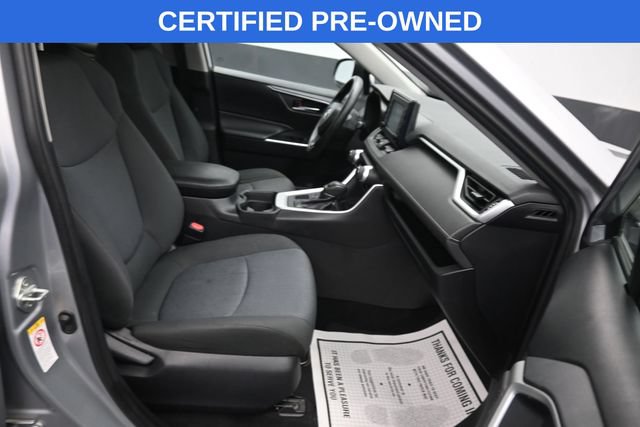 Used 2019 Toyota RAV4 XLE w/ All Weather Liner Package AWD/4WD image 8