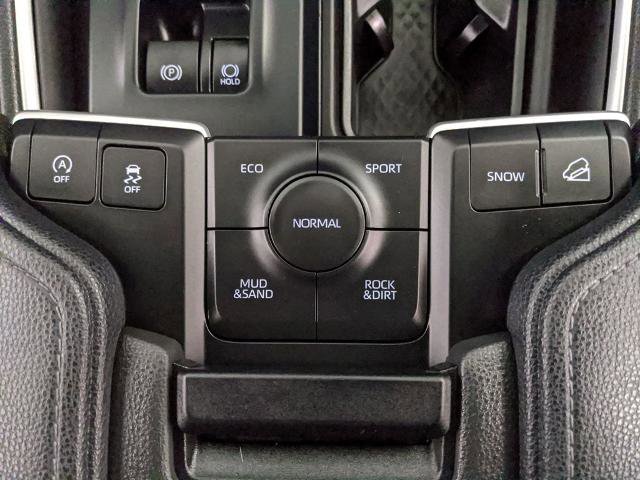 Used 2024 Toyota Grand Highlander AWD image 10