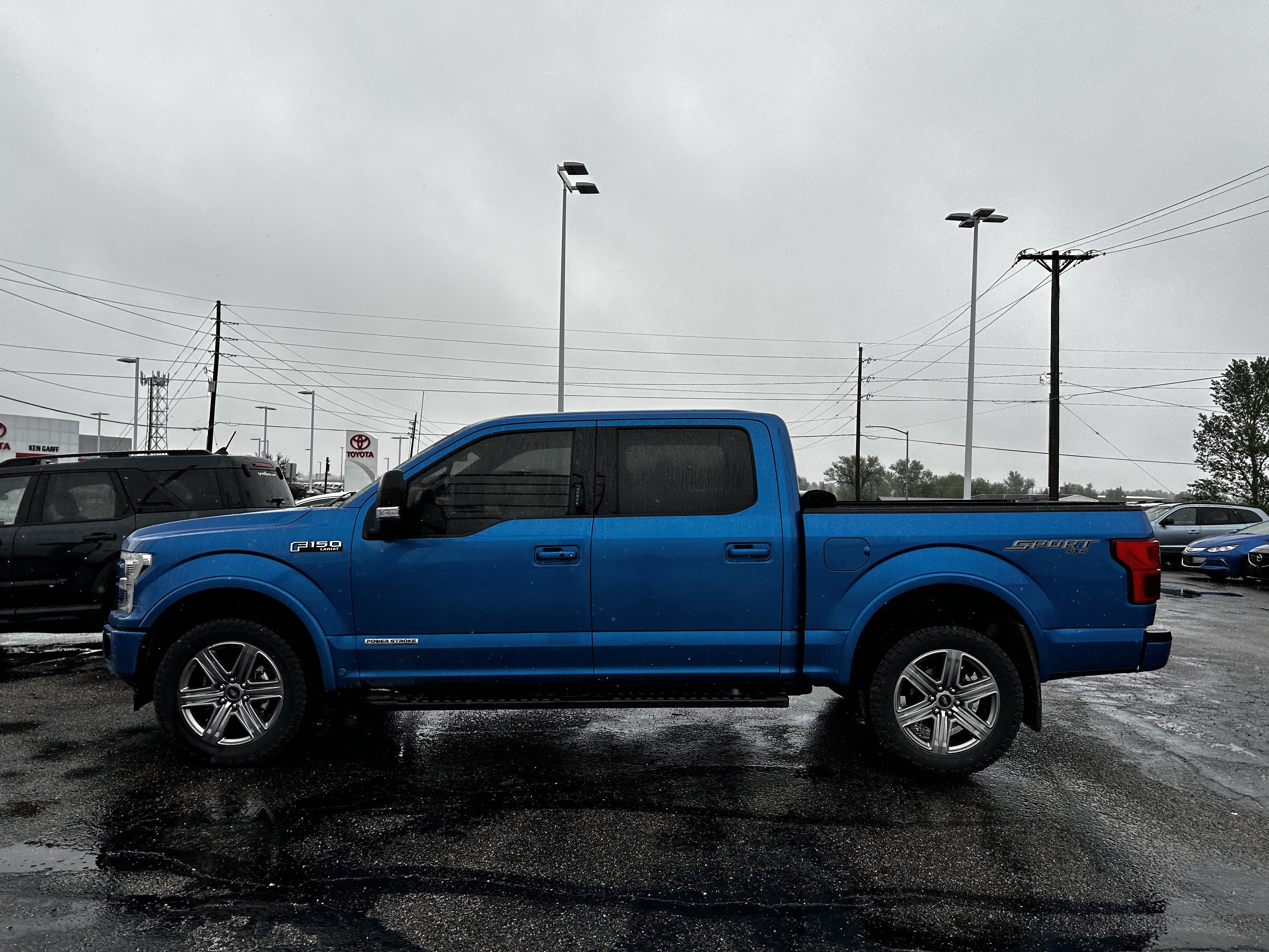 Certified 2019 Ford F150 Lariat w/ Equipment Group 502A Luxury AWD/4WD image 2