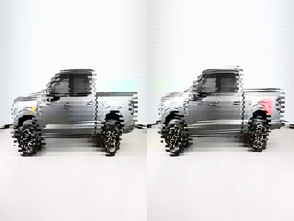 Certified 2022 Ford F150 XLT w/ Equipment Group 302A High image 2