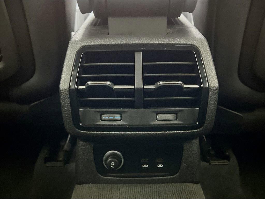 Used 2025 Audi Q3 2.0T Premium AWD/4WD image 29