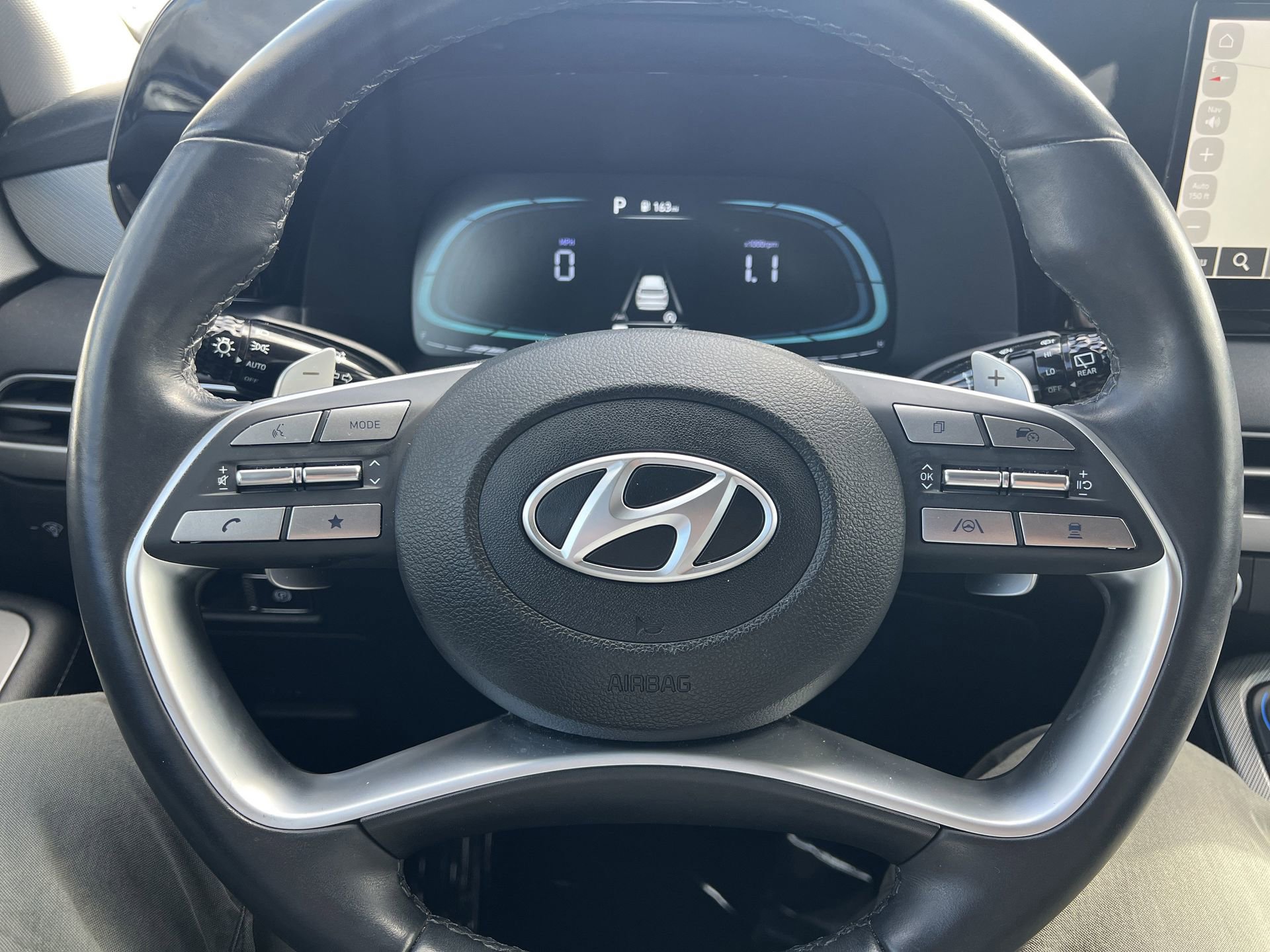 Used 2025 Hyundai Palisade SEL image 12