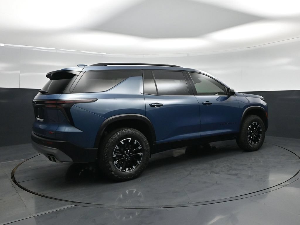 Used 2025 Chevrolet Traverse Z71 w/ Driver Confidence Package AWD/4WD image 20