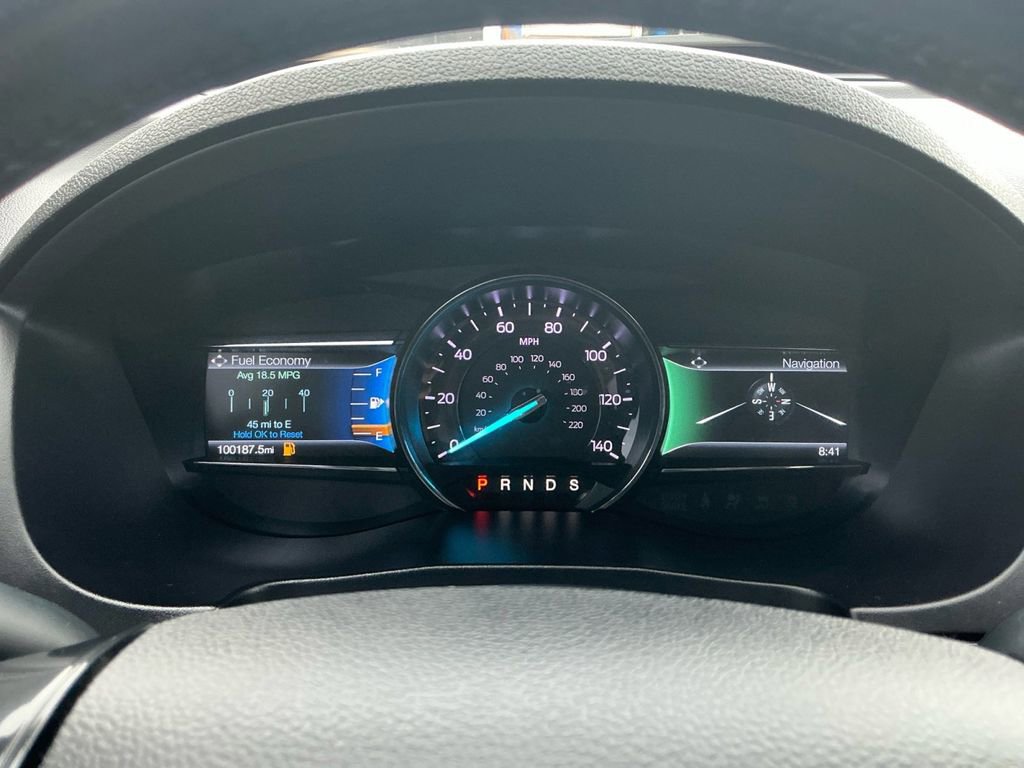 Certified 2019 Ford Explorer XLT w/ Equipment Group 202A FWD image 19