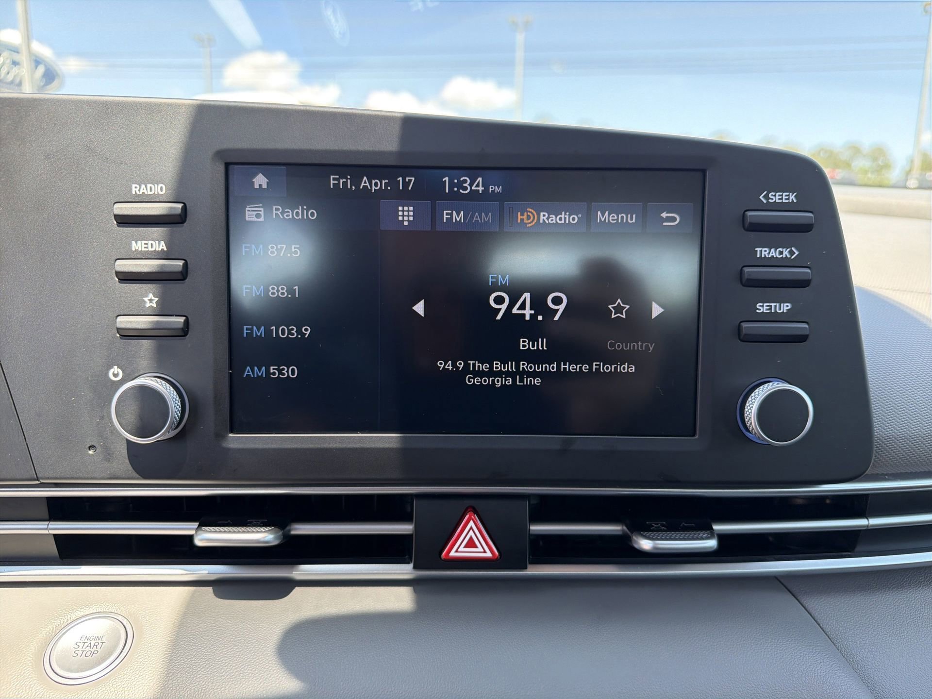 Used 2025 Hyundai Elantra Sport image 13