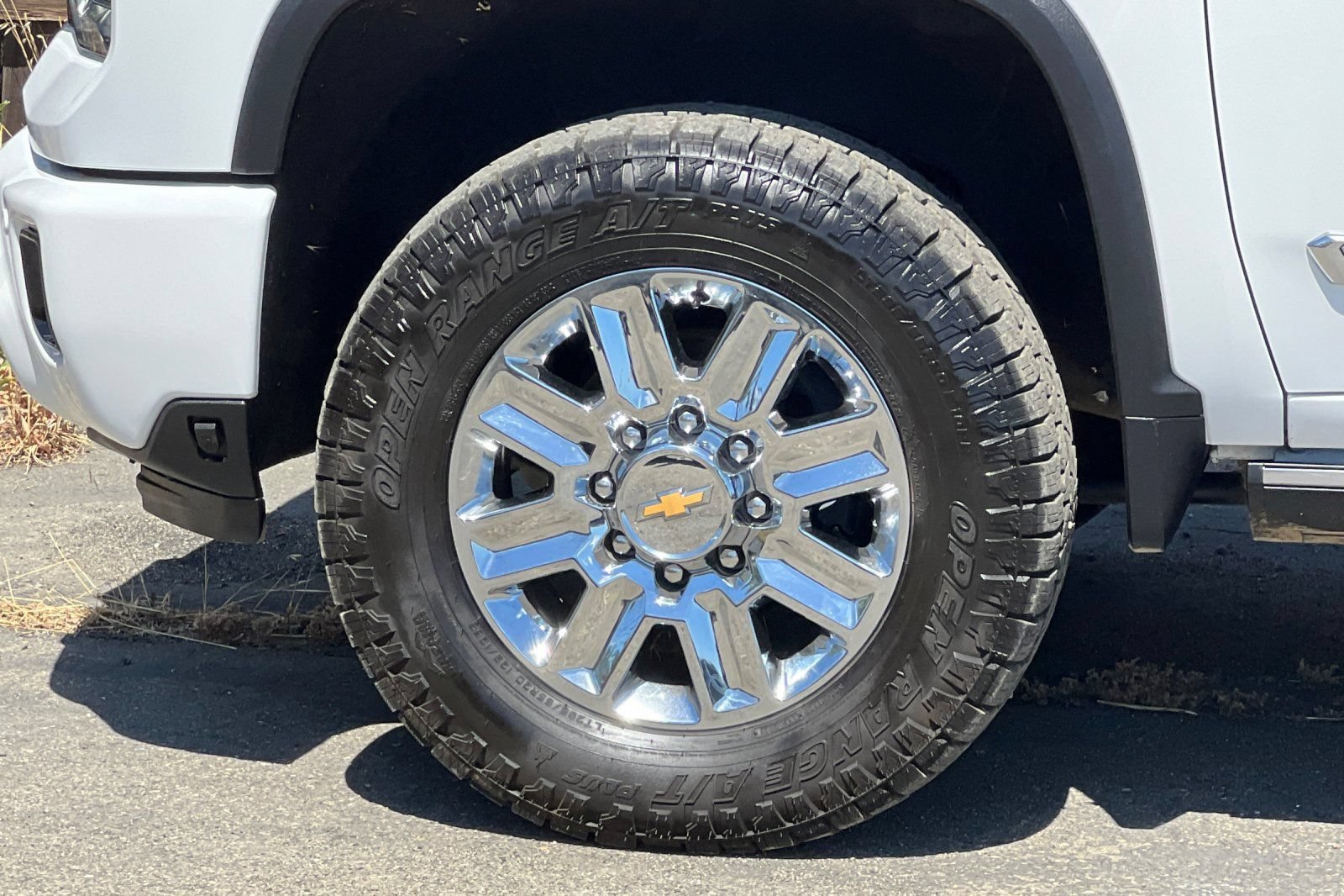 Used 2024 Chevrolet Silverado 3500 High Country w/ Technology Package AWD/4WD image 25