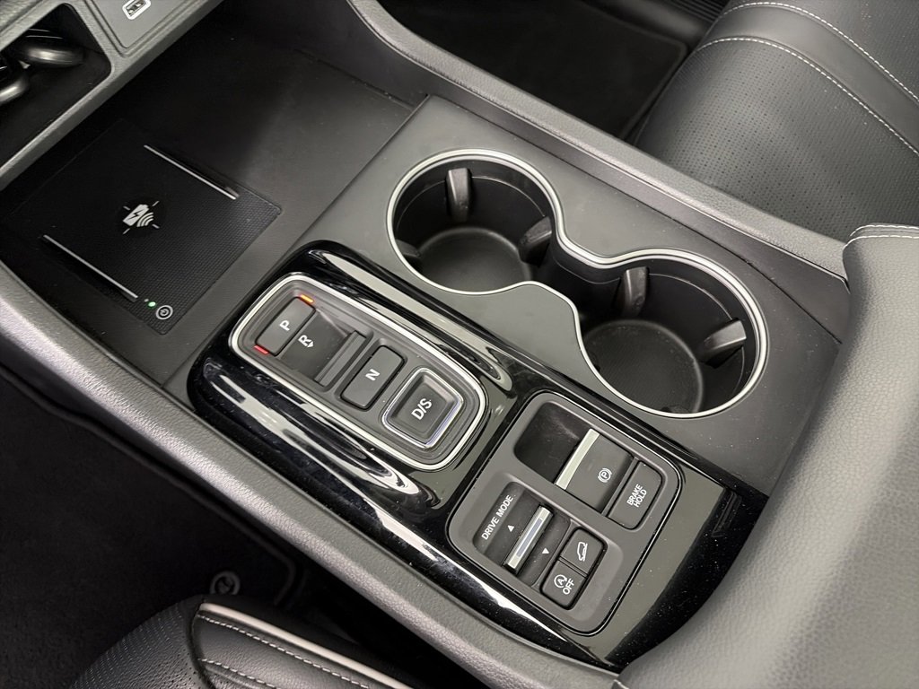 Used 2025 Honda Pilot Elite image 22