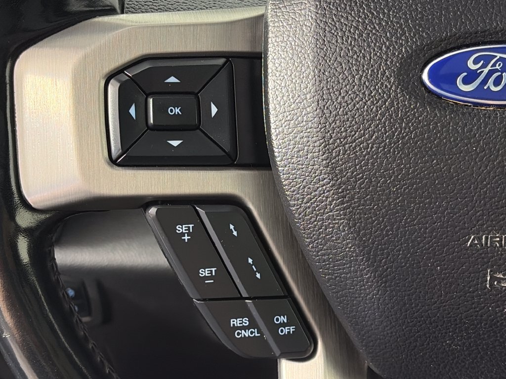 Certified 2017 Ford F250 Platinum w/ Platinum Ultimate Package AWD/4WD image 17