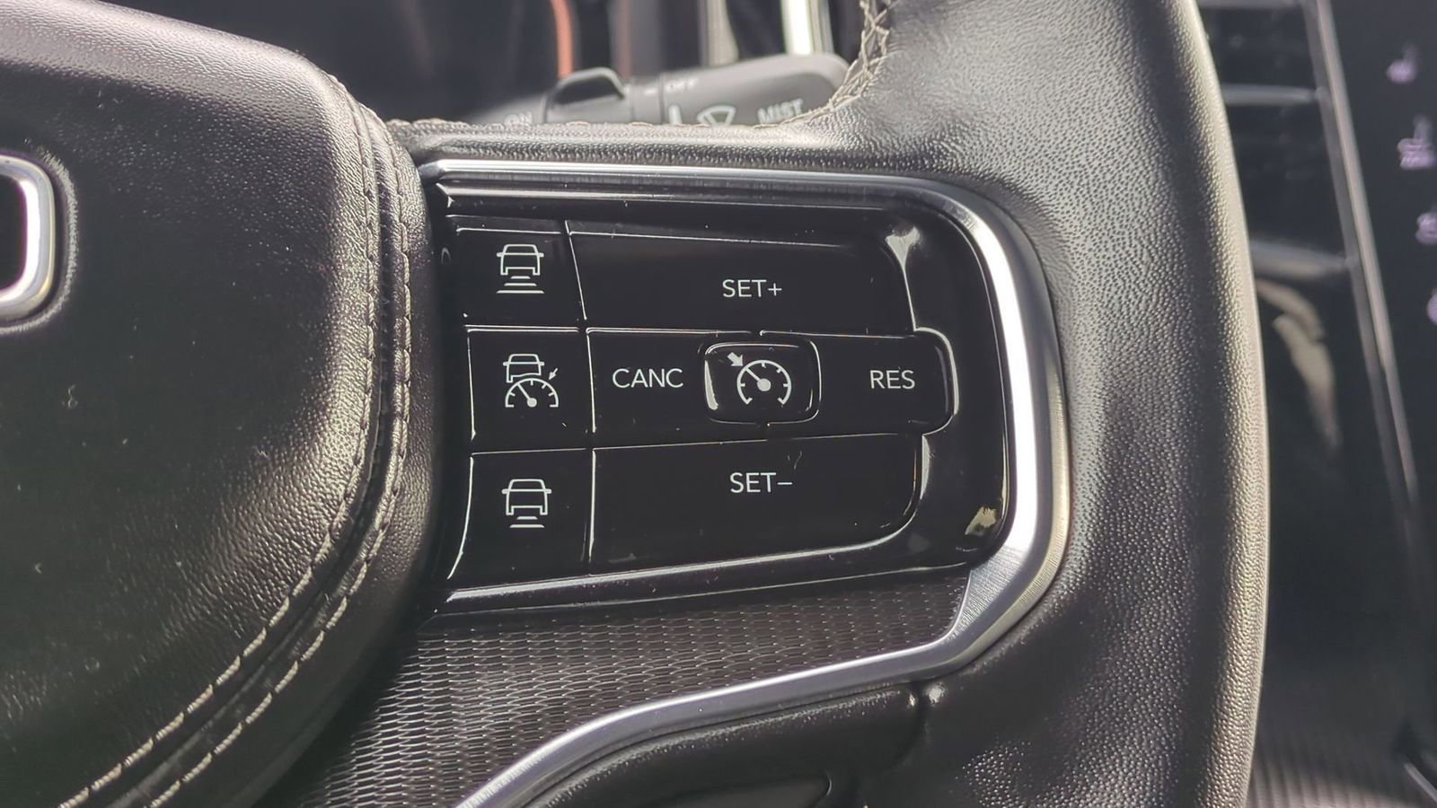 Used 2024 Jeep Grand Wagoneer Series II w/ Quick Order Packagew 28T image 28