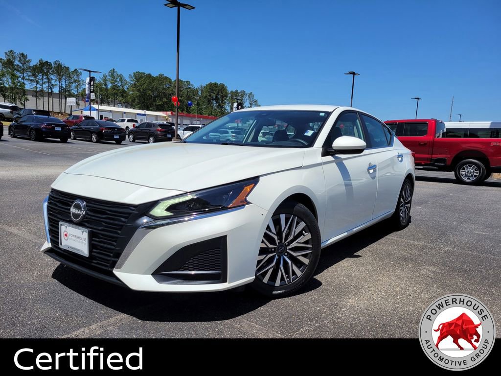 Used 2023 Nissan Altima 2.5 SV image 1