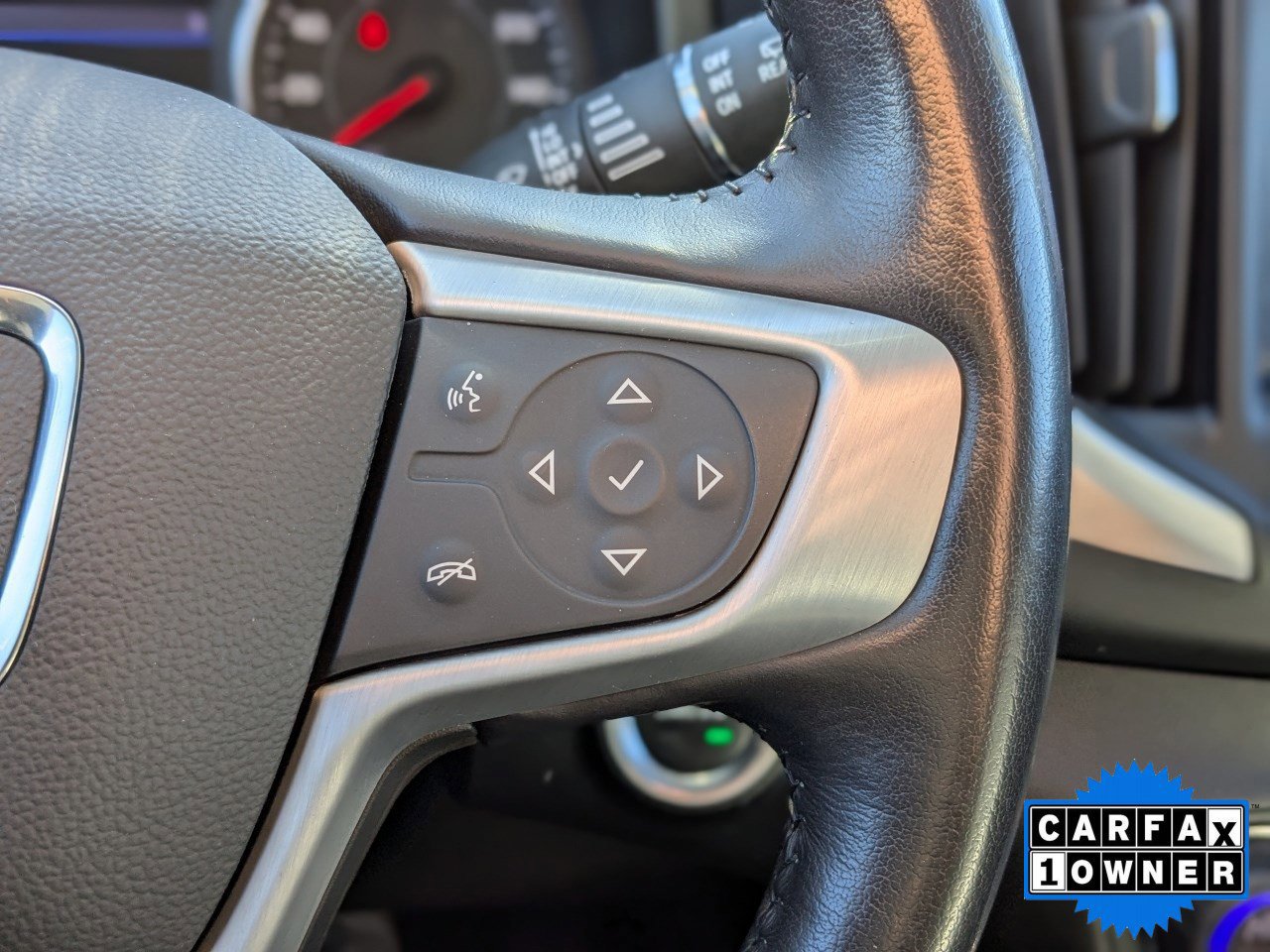 Used 2022 GMC Terrain SLT w/ Infotainment Package II image 33