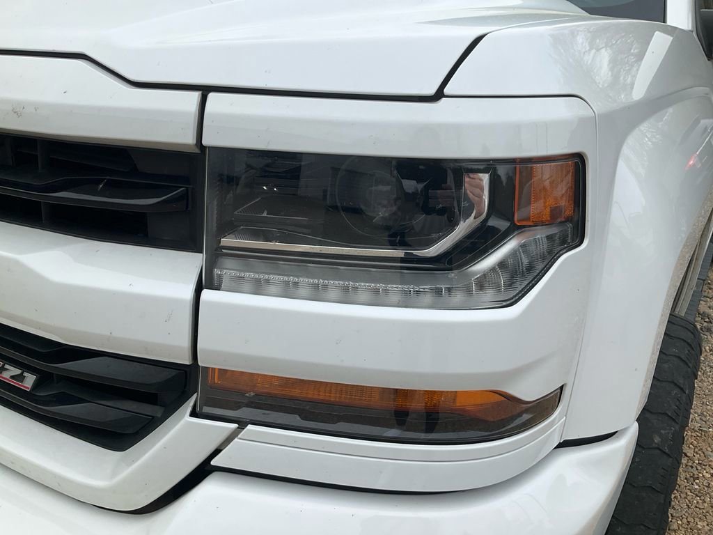 Used 2017 Chevrolet Silverado 1500 LT w/ All Star Edition image 9