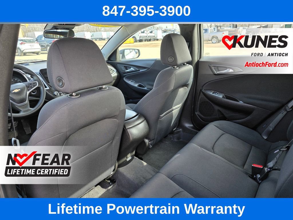 Used 2023 Chevrolet Malibu LS image 18