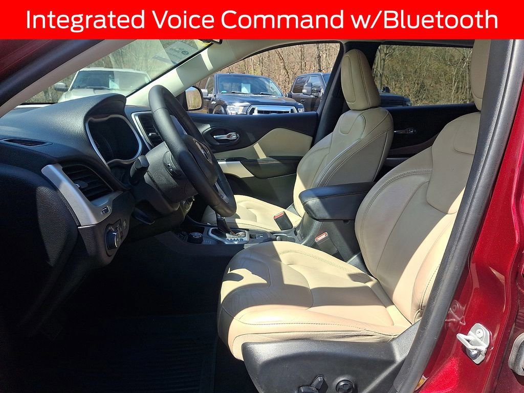 Used 2018 Jeep Cherokee Limited AWD/4WD image 13