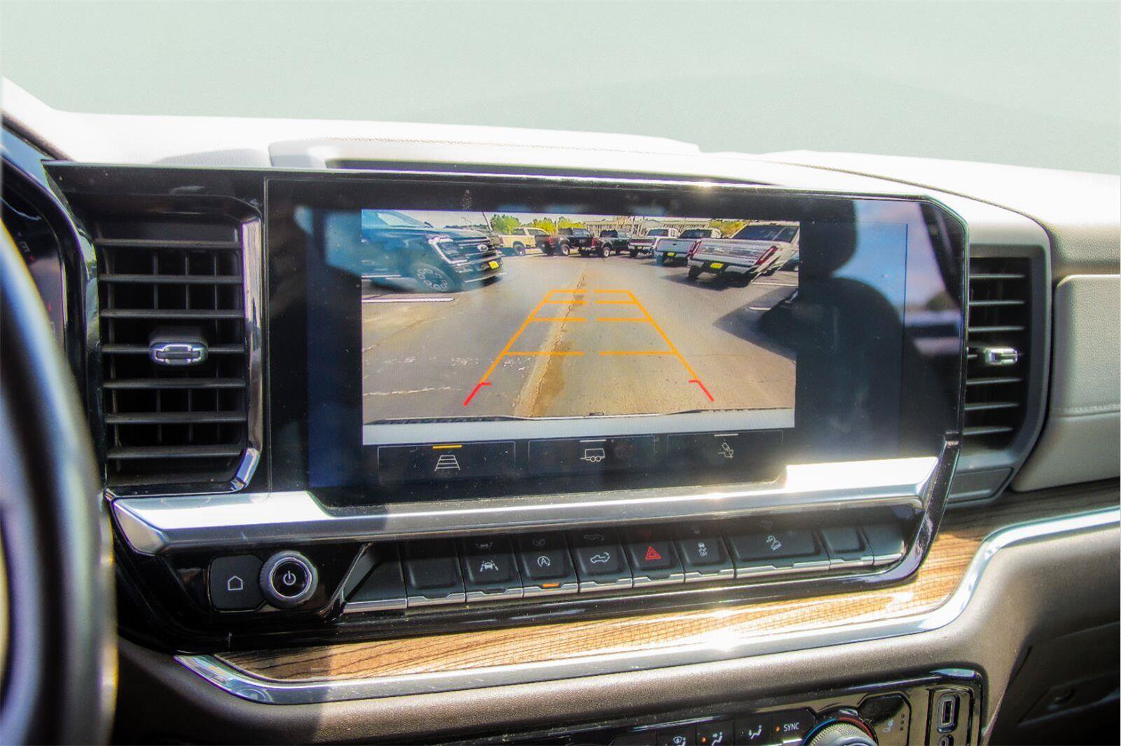 Used 2023 Chevrolet Silverado 1500 RST AWD/4WD image 12