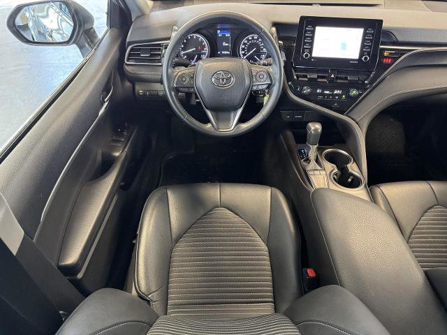Used 2022 Toyota Camry SE FWD image 20