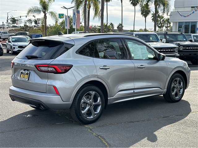 Certified 2024 Ford Escape ST-Line w/ Cold Weather Package image 5
