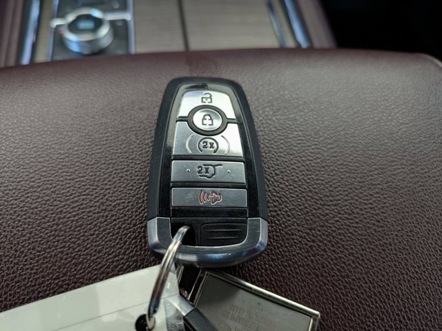 Certified 2023 Ford Expedition Limited image 36