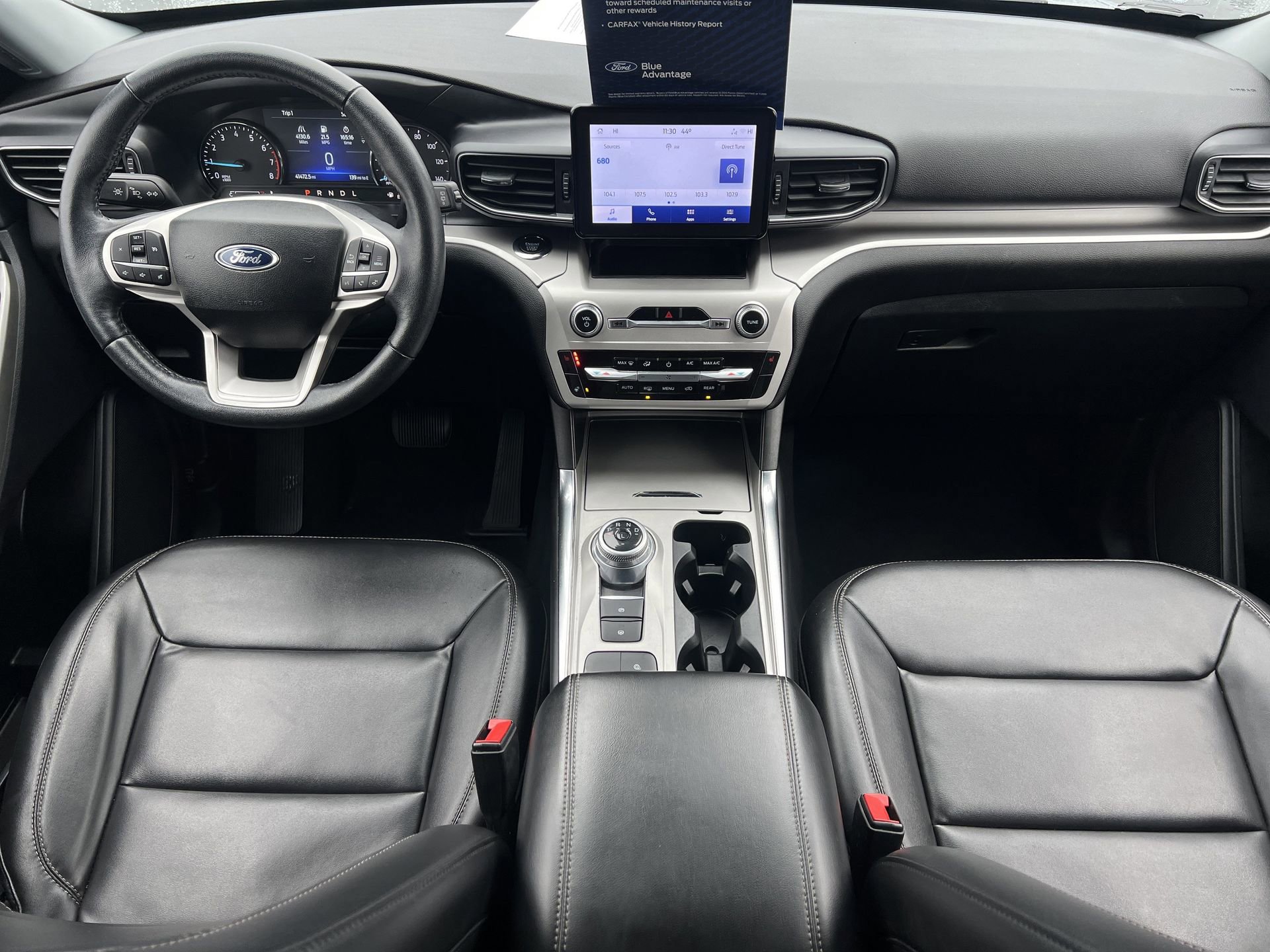 Certified 2022 Ford Explorer XLT w/ Equipment Group 202A image 5