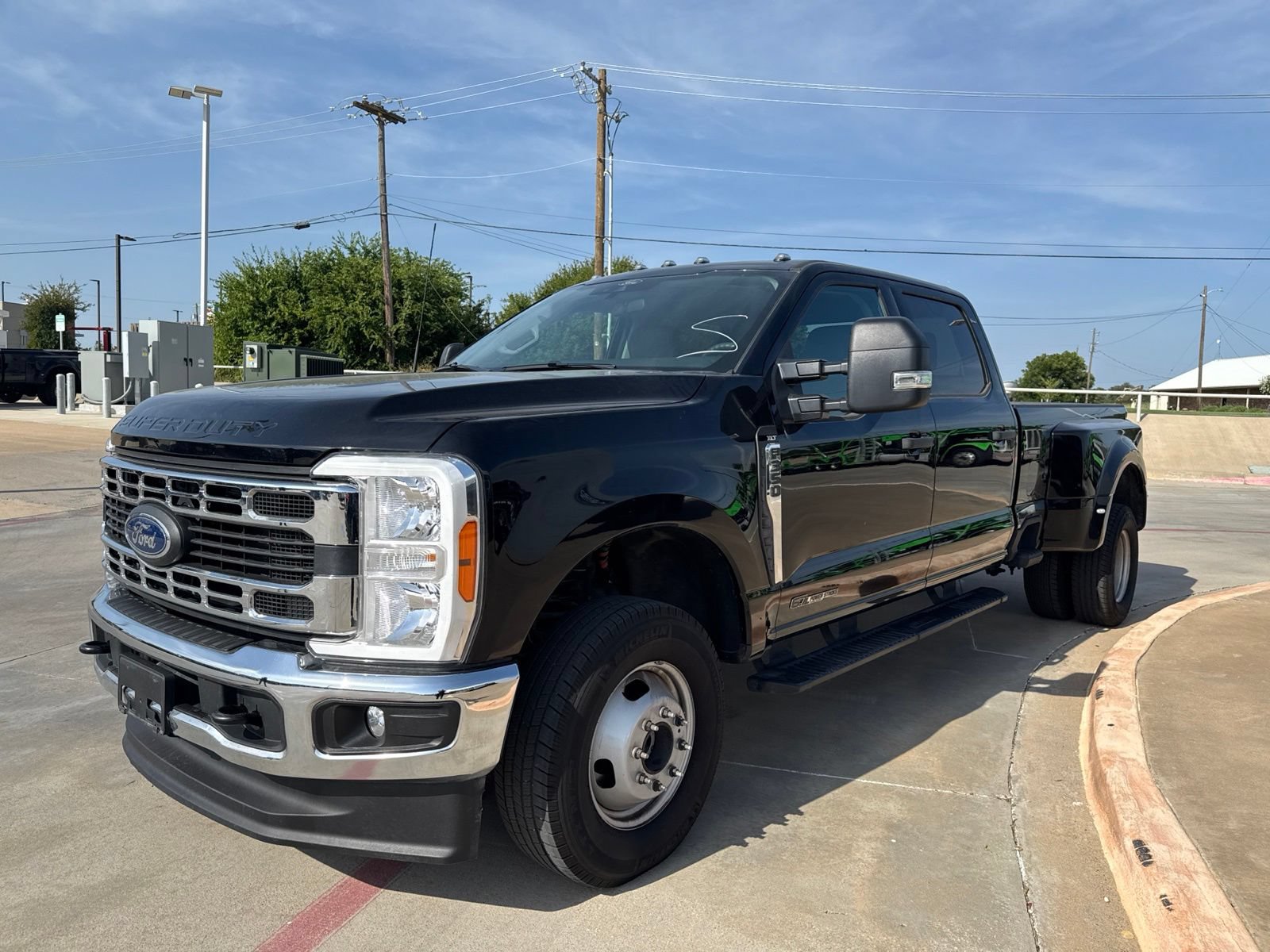 Certified 2026 Ford F350 XLT AWD/4WD image 8