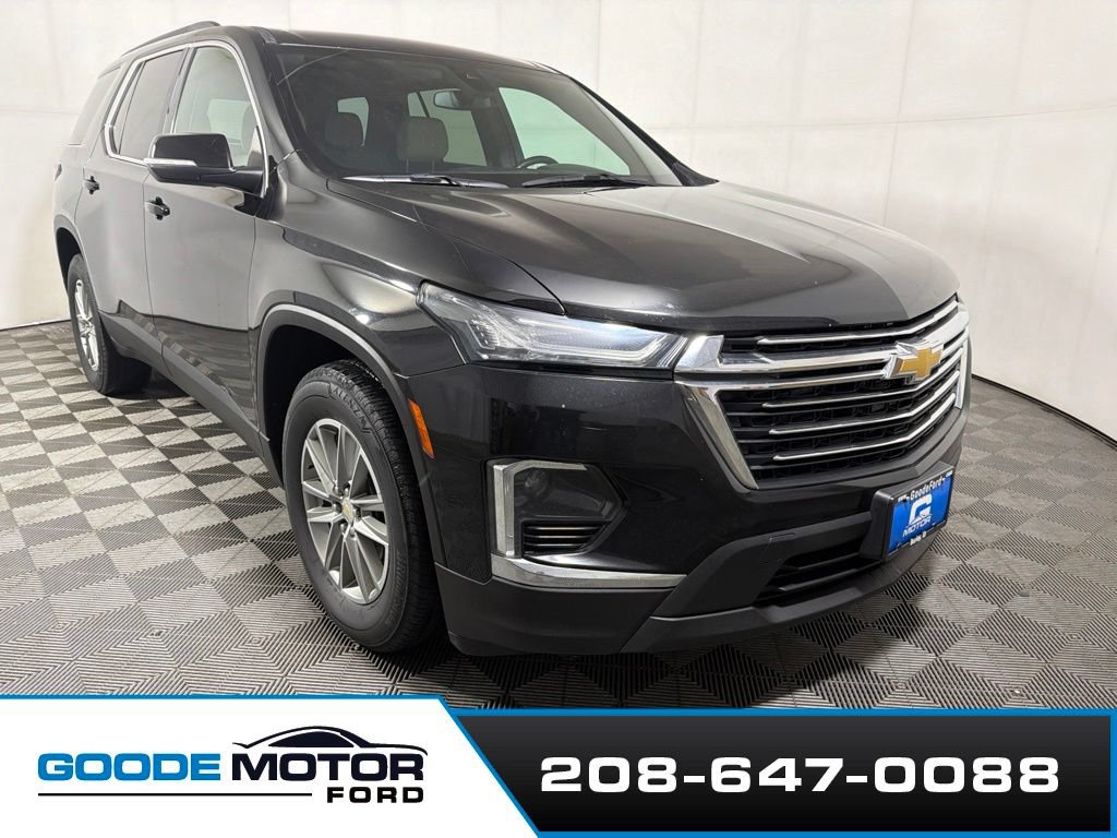 Used 2023 Chevrolet Traverse LT AWD/4WD image 2