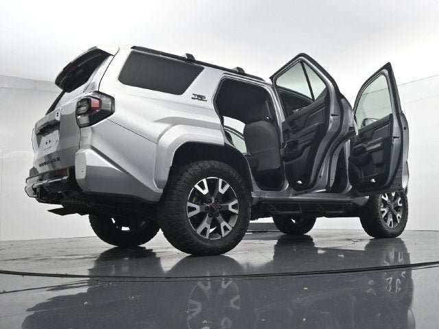 Used 2025 Toyota 4Runner TRD Sport AWD/4WD image 43