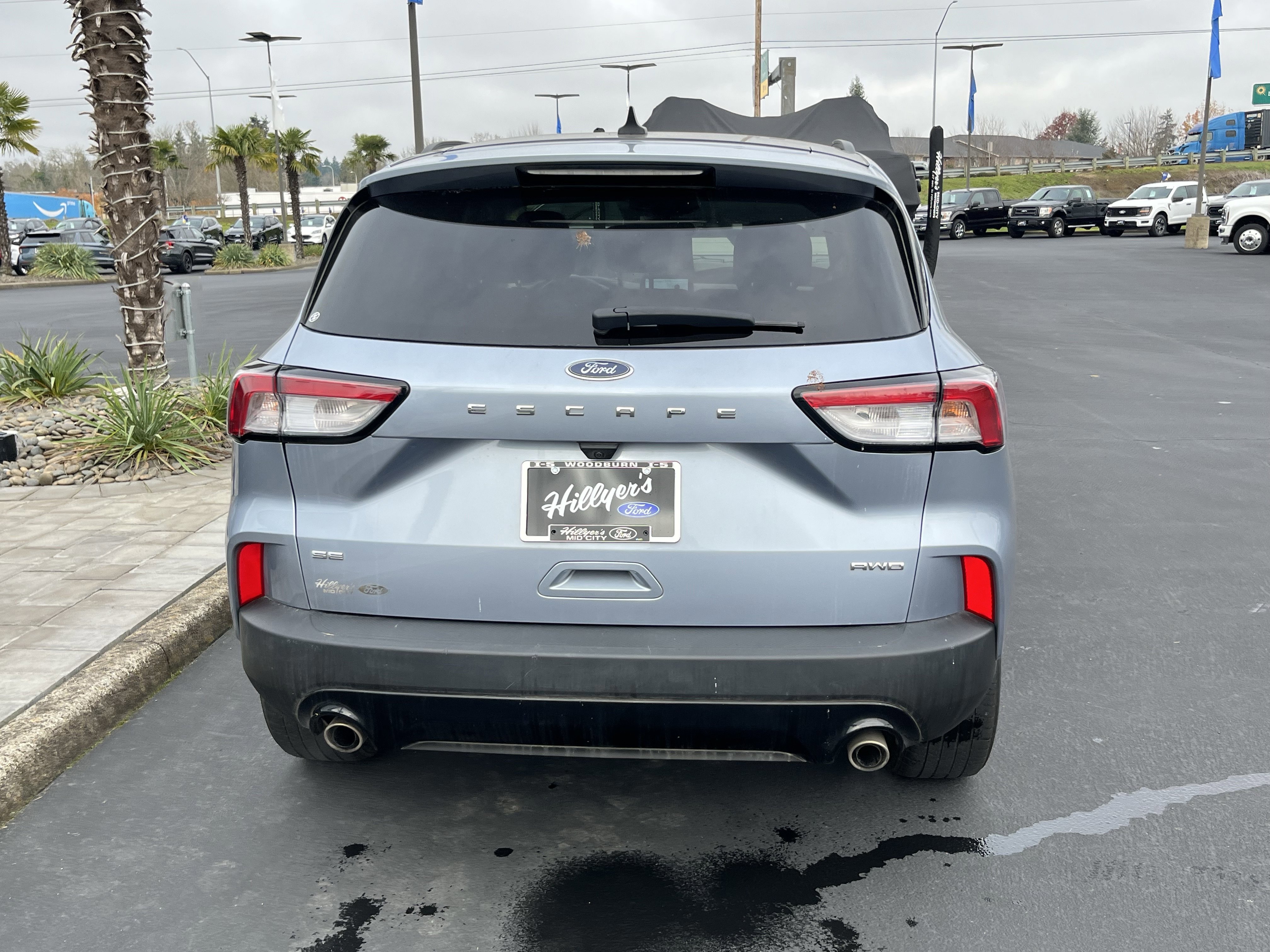 Certified 2022 Ford Escape SE w/ SE Sport Appearance Package image 4