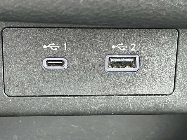 Used 2023 Nissan Rogue S AWD/4WD image 16