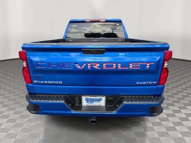 Used 2024 Chevrolet Silverado 1500 Custom RWD image 5