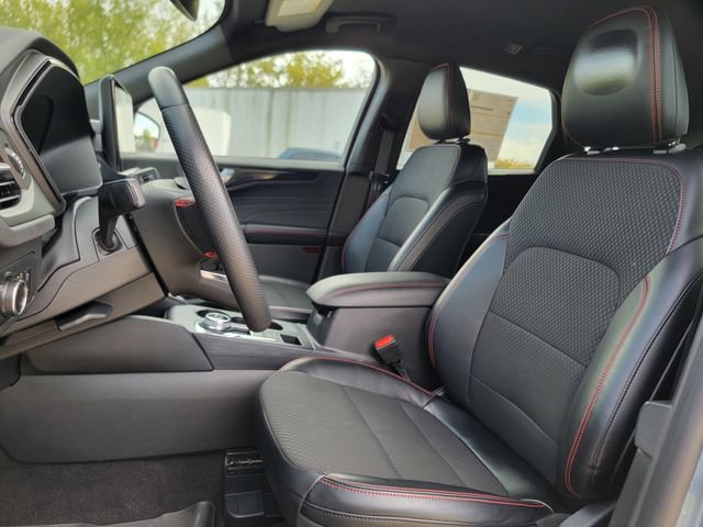 Certified 2024 Ford Escape ST-Line w/ Tech Pack #1 FWD image 20