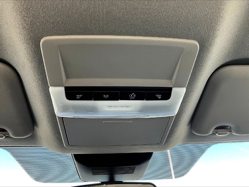 Used 2024 Nissan Sentra SV FWD image 16