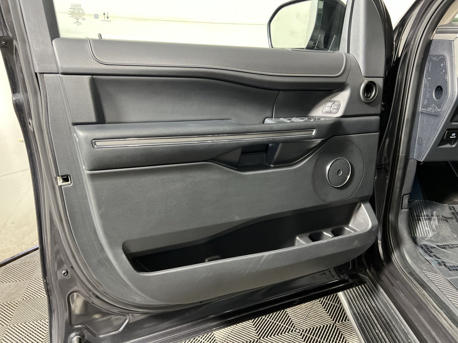 Certified 2022 Ford Expedition Max XLT AWD/4WD image 14