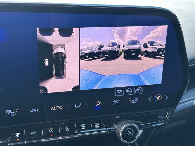 Used 2024 Chevrolet Blazer EV LT AWD/4WD image 26