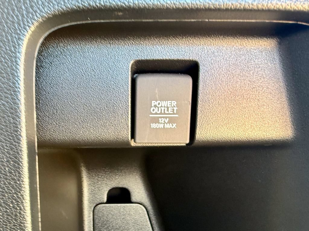 Used 2023 Honda Odyssey Touring image 19